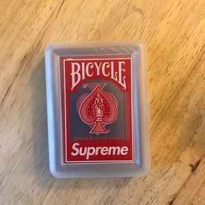 Supreme playing cards